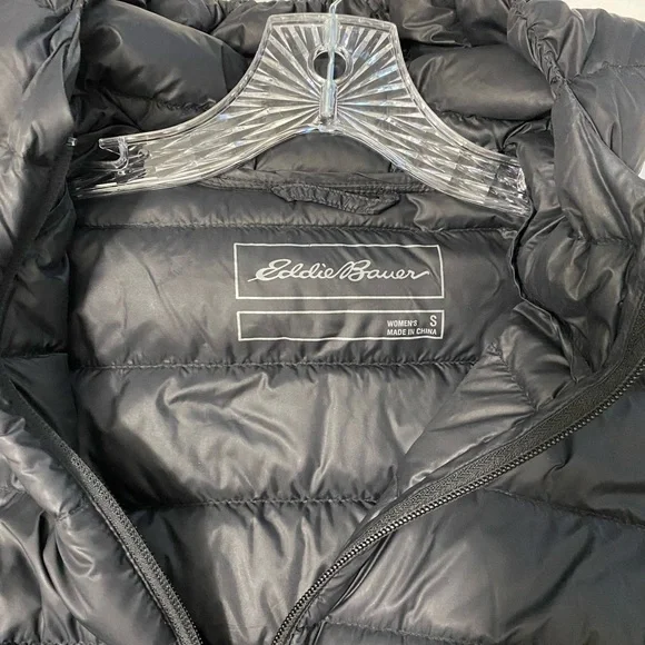Eddie Bauer Thin Puffer Jacket Size Small - Picture 3 of 6